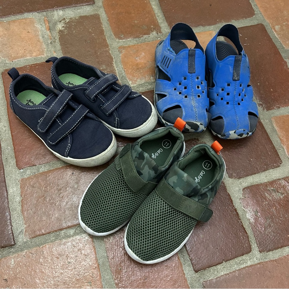 Lot of Boys shoes size 10 and 11